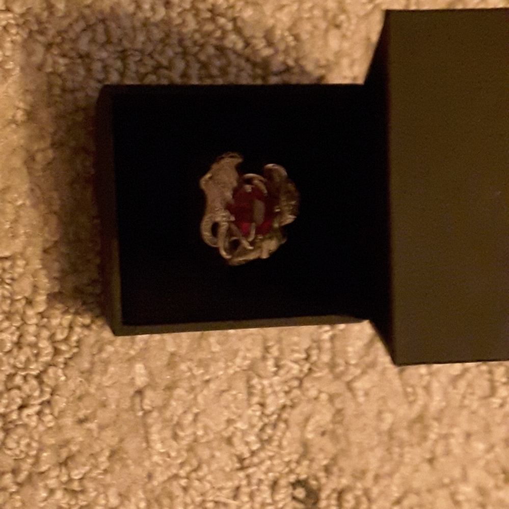 Ring - Picture 7 of 7